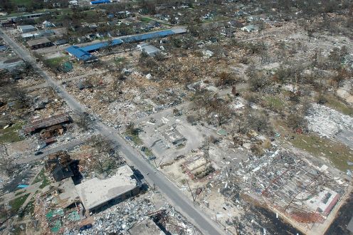 800px-Hurricane_katrina_damage_gulfport_mississippi