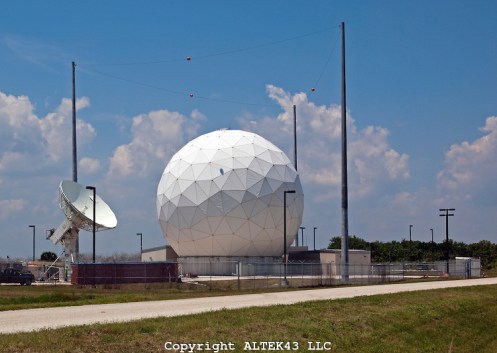 SPACE TRACKING RADAR ON MERRITT ISLAND IN FLORIDA